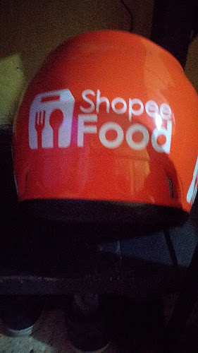 Opinii despre Rumah Makan Pemalang Taman Kedaung în Kota Tangerang Selatan - Gastronomi dan perhotelan