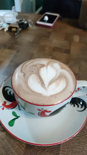 Opinii despre Bungkoez MDC în Kota Manado - Gastronomi dan perhotelan