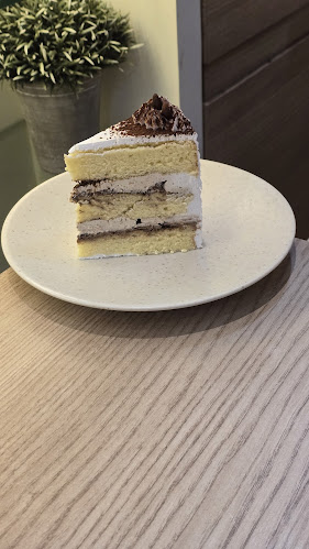 Iris Bakehouse - Gastronomi dan perhotelan