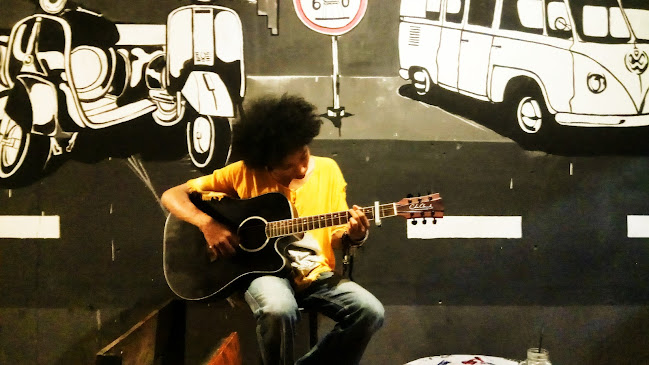 RCGJ+4XJ belakang McDonald's, Jl. Sultan Alauddin, Mannuruki, Kec. Tamalate, Kota Makassar, Sulawesi Selatan 90221