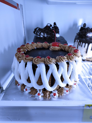 Opinii despre Toko Karin Kue & Bolu în Kota Depok - Gastronomi dan perhotelan