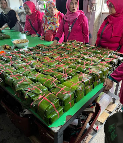 Jl. N.J.Dt.Mangkuto Ameh No.84-99, Koto Selayan, Kec. Mandiangin Koto Selayan, Kota Bukittinggi, Sumatera Barat 26117