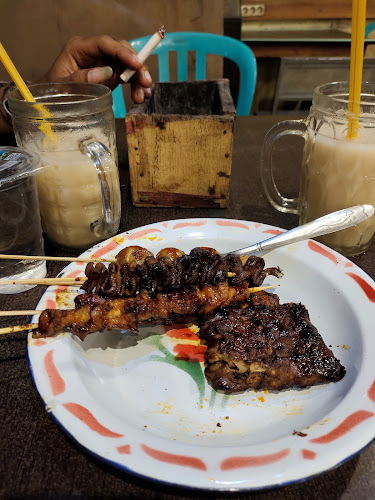 Angkringan Fellas Eatery - Surabaya