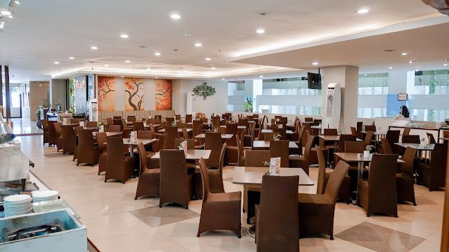 Opinii despre Teratai Restaurant Savana Hotel & Convention în Kota Malang - Gastronomi dan perhotelan