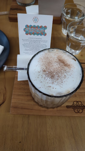 Collective Grounds Coffee - Gastronomi dan perhotelan