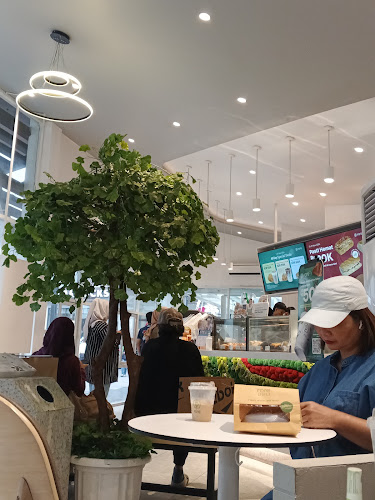 Opinii despre Fore în Kota Semarang - Gastronomi dan perhotelan