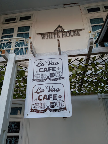 Opinii despre La Vao Cafe în Kota Manado - Gastronomi dan perhotelan