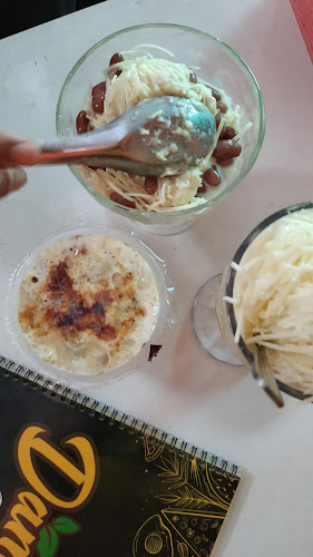 RM & Kafe Monggo-Monggo - Gastronomi dan perhotelan