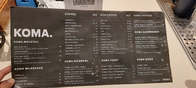 Koma Point - Gastronomi dan perhotelan