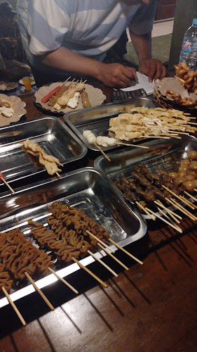 Opinii despre ANGKRINGAN SOETJI în Surabaya - Gastronomi dan perhotelan