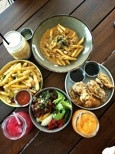 Hoods Coffee - Gastronomi dan perhotelan