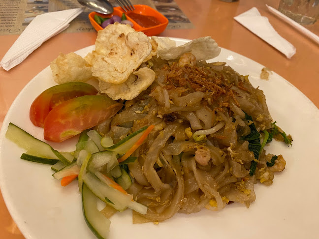 Opinii despre Tip Top Restaurant în Kota Medan - Gastronomi dan perhotelan