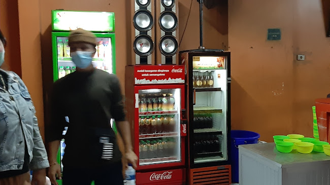 Bebek Yamelia - Gastronomi dan perhotelan