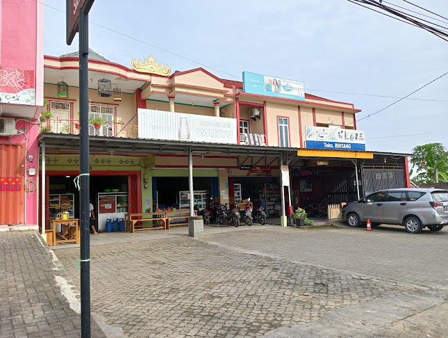 Bakso & Mie Ayam Wahyu