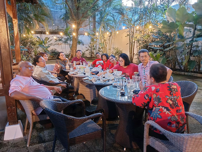 ALUN - ALUN KULINER INDONESIA - Gastronomi dan perhotelan