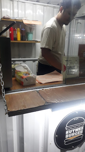 Jl. Aroeppala No.9 Blok M3, Gn. Sari, Kec. Rappocini, Kota Makassar, Sulawesi Selatan 90233