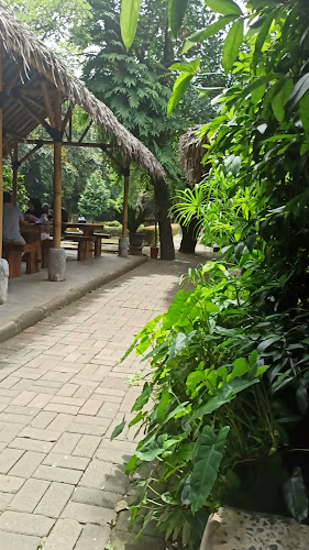 Pemancingan & Rumah Makan Tirtonadi - Gastronomi dan perhotelan