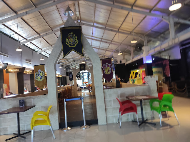 Jl. Kenjeran Blk. A No.465, RT.004/RW.15, Gading, Kec. Tambaksari, Surabaya, Jawa Timur 60134