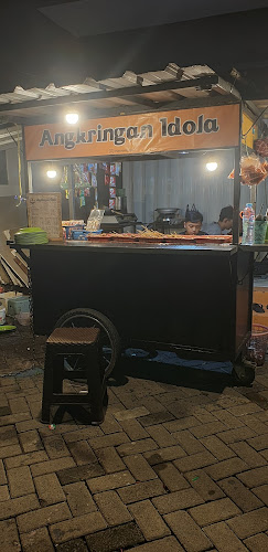 Angkringan Idola Manukan - Surabaya