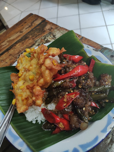 Opinii despre Warung Kopi Imah Babaturan 1 în Kota Bandung - Gastronomi dan perhotelan