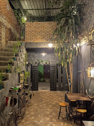 Opinii despre Kafe Kaleng în Kota Medan - Gastronomi dan perhotelan