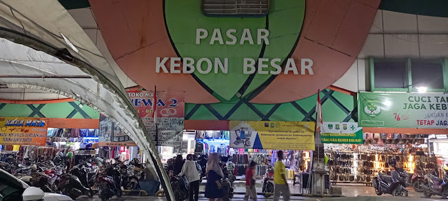 Pasar Kebon Besar - Gastronomi dan perhotelan
