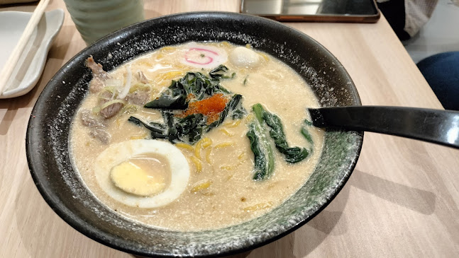 Jl. Muchtar Lutfi No.11, Maloku, Kec. Ujung Pandang, Kota Makassar, Sulawesi Selatan 90115