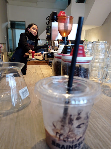 Brainssuck Coffee & Donuts - Gastronomi dan perhotelan