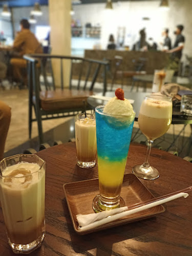 Spaceground Coffee and Eatery - Gastronomi dan perhotelan