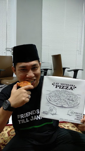 et Veteran Pizza Cilodong - Kota Depok