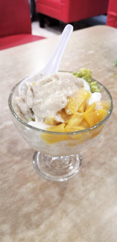 Gerai Es Teler 77 Medan Mall - Gastronomi dan perhotelan