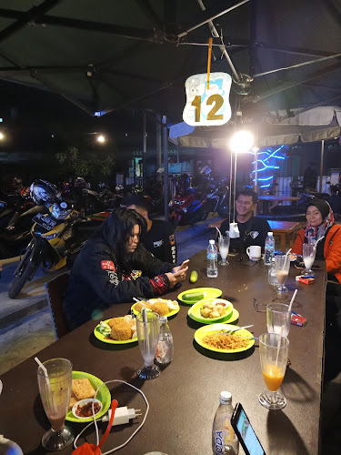 Opinii despre Waroeng Laboe în Kota Palembang - Gastronomi dan perhotelan