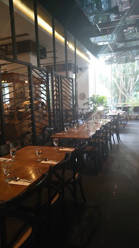 Trimurti Restaurant - Surabaya