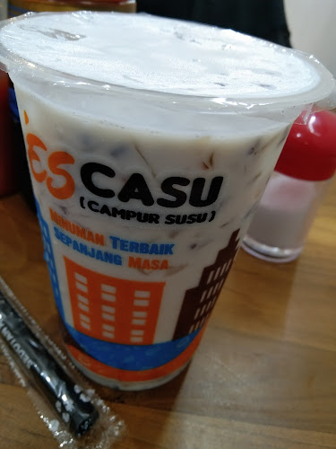 Opinii despre Warung Susu Mak Tam în Kota Blitar - Gastronomi dan perhotelan