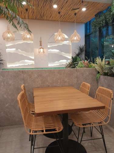 Sunzet Coffee & Eatery Bintaro Jaya Xchange Mall 2 - Kota Tangerang Selatan