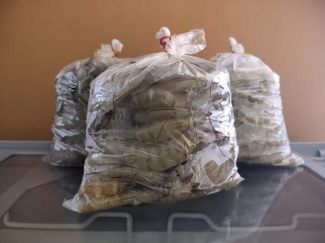 Opinii despre Empang Suppa (Udang dan Ikan Segar) în Kota Makassar - Gastronomi dan perhotelan