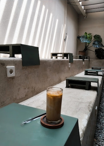 Jl. Bima Raya No.8, Mekar Jaya, Kec. Sukmajaya, Kota Depok, Jawa Barat 16411