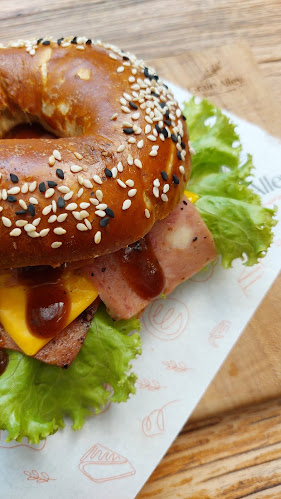 Jl. Guntur No.15, Oro-oro Dowo, Kec. Klojen, Kota Malang, Jawa Timur 65112