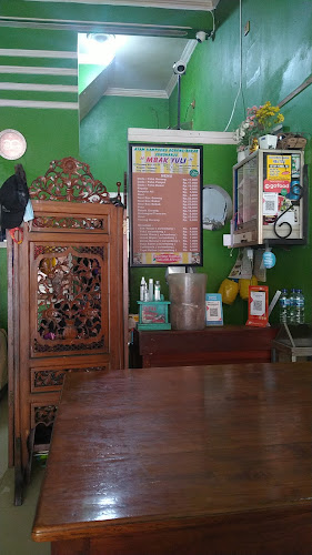 Comentarii opinii despre Ayam Goreng Mbak Yuli