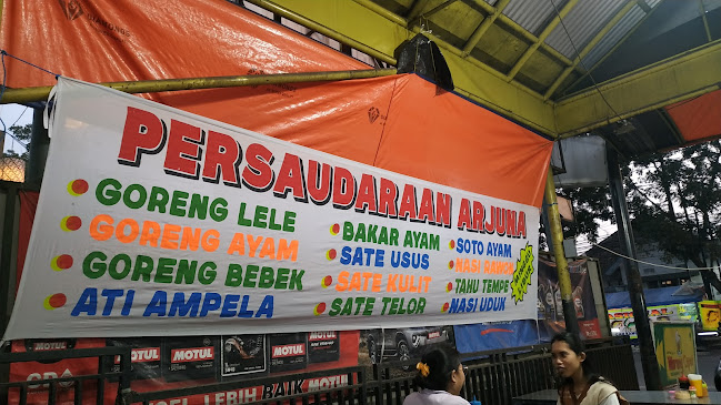 Comentarii opinii despre Pecel Lele Persaudaraan