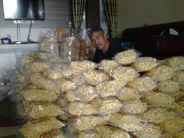 Kerupuk Keju RINI - Kota Padang Panjang