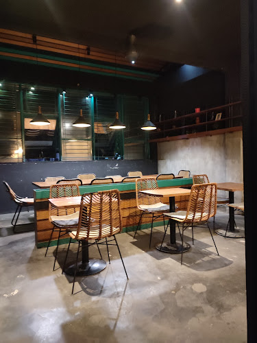 Dailydose Coffee & Eatery - Gastronomi dan perhotelan