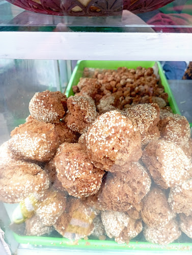 Opinii despre Kue Moho în Kota Surakarta - Gastronomi dan perhotelan