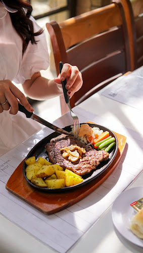 Boncafe Steak & Ice Cream - Kota Samarinda