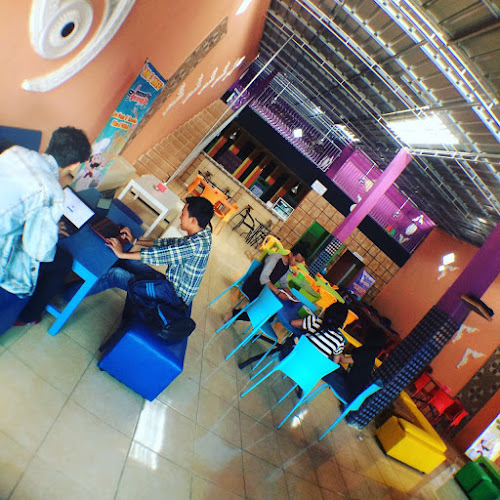 RM & Kafe Monggo-Monggo - Kota Bandar Lampung