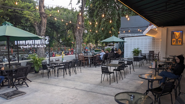 Sambang Cafe & Eatery - Surabaya