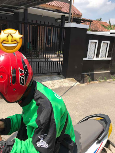 Opinii despre Seafood Lampung în Kota Bandar Lampung - Gastronomi dan perhotelan