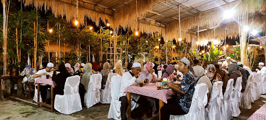 Lesehan Bambu sayang-sayang