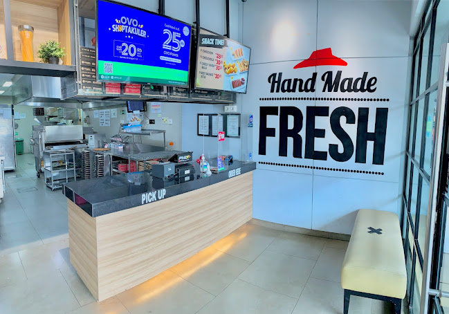 Pizza Hut Delivery - PHD Karawitan Bandung - Gastronomi dan perhotelan