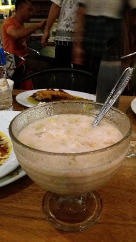 Kingdom Foodcourt & Coffee Toffee - Kota Gorontalo